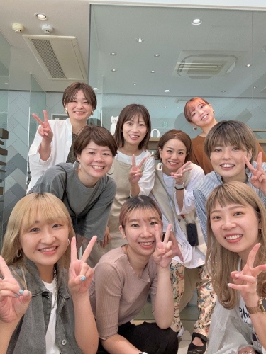 女性スタッフが多いサロン
