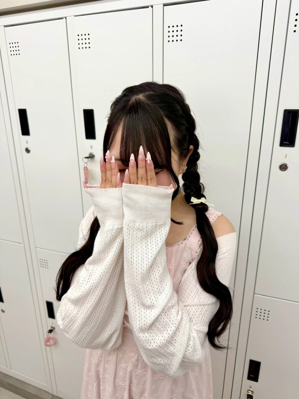 横浜駅近郊徒歩5分 横浜推し活ヘアメイク/横浜推し活ヘアセット/横浜ヘアセット/横浜結婚式ヘアアレンジ/横浜お呼ばれヘアアレンジ/横浜カチモリ/横浜立体リボン/横浜くるみちゃんヘア/横浜シニヨン/横浜ゆるふわアップ/横浜編みおろし/横浜ハーフアップ/横浜タイト系/金箔/    横浜推し活ヘアメイク/横浜推し活ヘア/横浜推し活美容室/横浜ライブヘアセット/横浜参戦ヘア/横浜ヘアセット/横浜イベントヘア/横浜量産型ヘア/横浜地雷系ヘア/横浜韓国ヘアセット/推し活ヘアメオタ活ヘア/参戦ヘアライブ/ヘアチェキ会ヘ