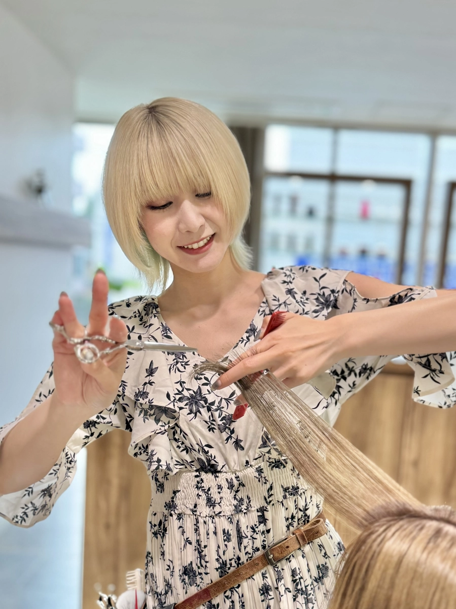 新谷 春香