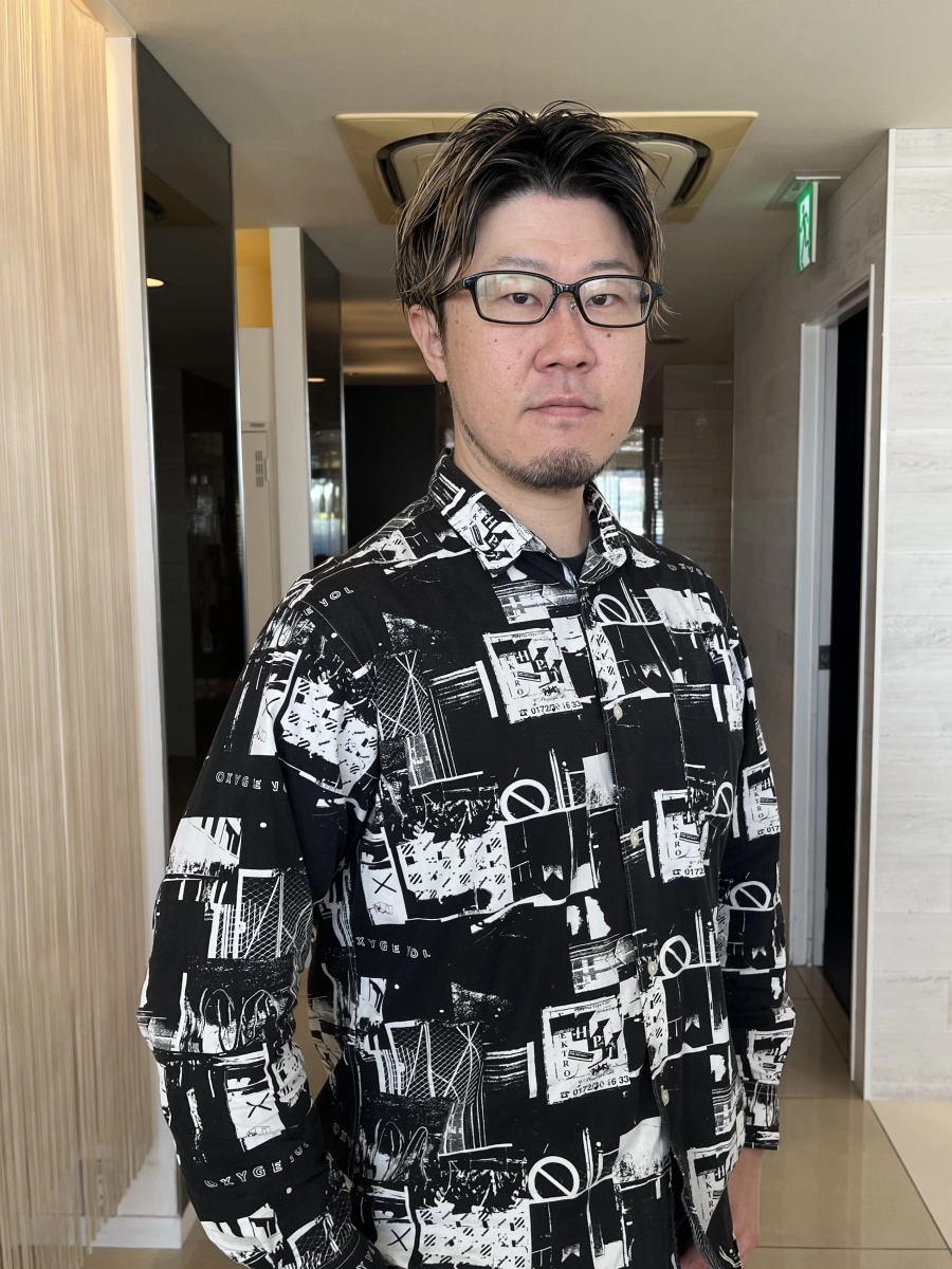 山下 薫