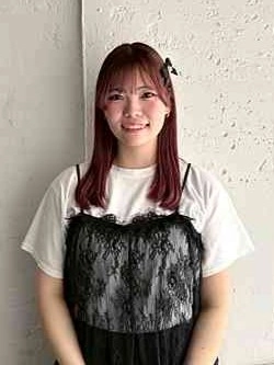 山内 くるみ