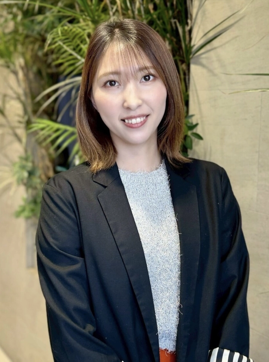 篠崎　綾子